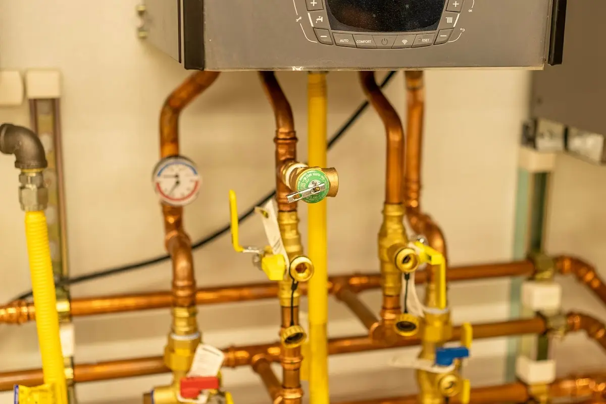 Licensed technician providing Emergency Plumbing for a homeowner in Ellisville